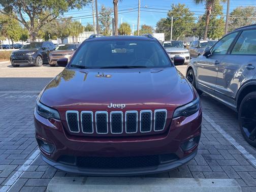 2019 Jeep Cherokee Latitude