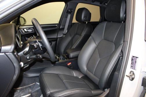 Chalk 2025 Porsche Macan GTS