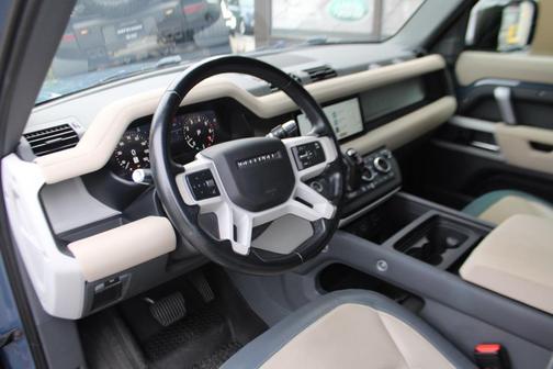 2022 Land Rover Defender 110 X-Dynamic SE
