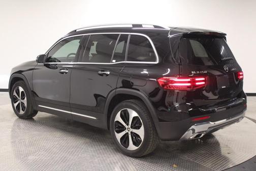 2026 Mercedes-Benz GLB 250 Base