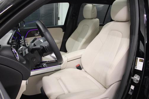 2026 Mercedes-Benz GLB 250 Base