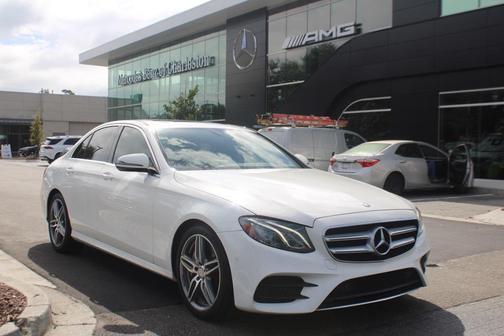2017 Mercedes-Benz E-Class 4MATIC