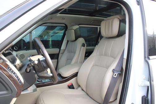 2022 Land Rover Range Rover P525 Westminster