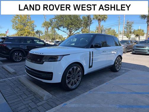 2025 Land Rover Range Rover P530 SE