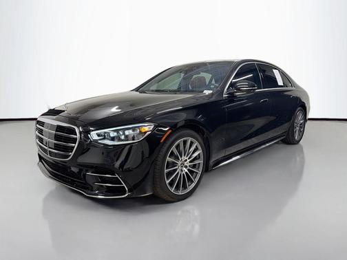 Obsidian Black Metallic 2025 Mercedes-Benz S-Class 4MATIC