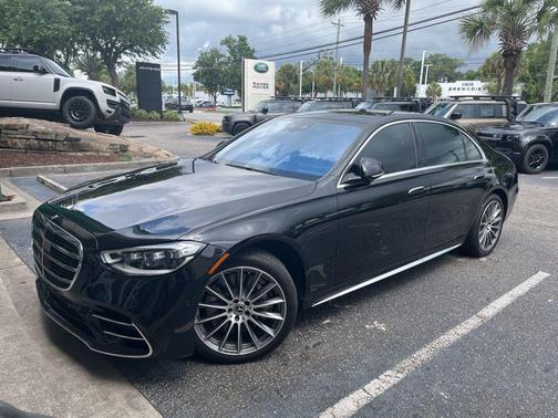 Obsidian Black Metallic 2025 Mercedes-Benz S-Class 4MATIC