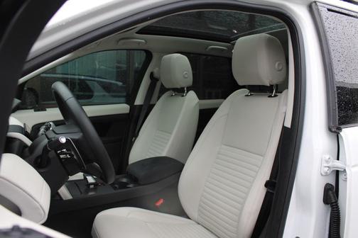 2025 Land Rover Discovery Sport S