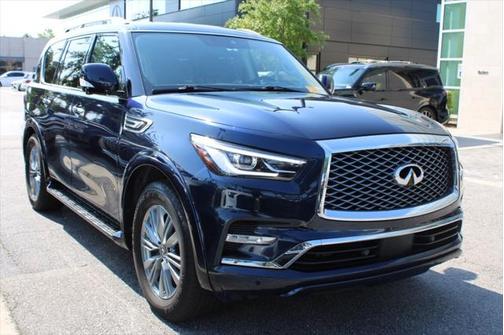2022 INFINITI QX80 Luxe