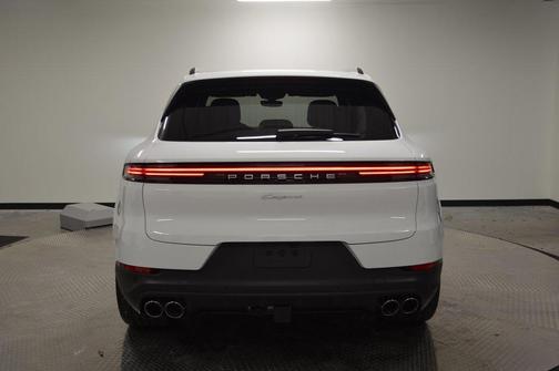 2025 Porsche Cayenne Cayenne