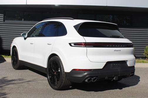 2025 Porsche Cayenne Cayenne