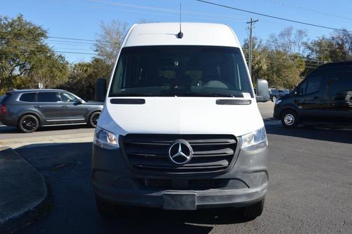 2025 Mercedes-Benz Sprinter 2500 High Roof