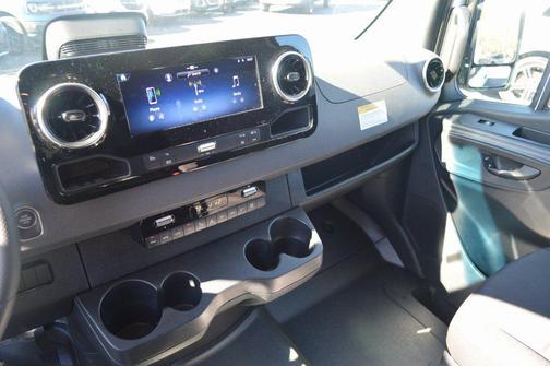 Arctic White 2025 Mercedes-Benz Sprinter 2500 High Roof