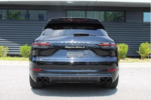 2021 Porsche Cayenne E-Hybrid S
