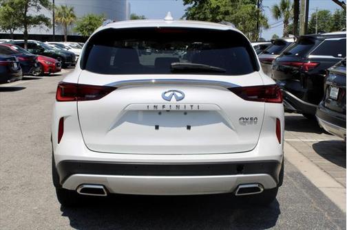 2024 INFINITI QX50 LUXE
