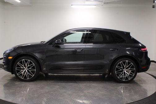 Volcano Grey Metallic 2023 Porsche Macan T