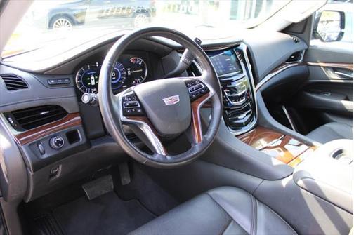 2019 Cadillac Escalade Premium Luxury