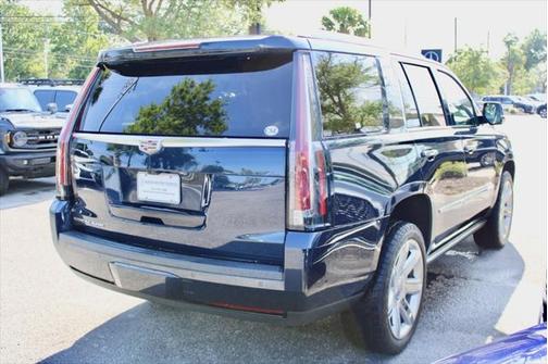 2019 Cadillac Escalade Premium Luxury