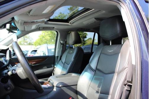 2019 Cadillac Escalade Premium Luxury