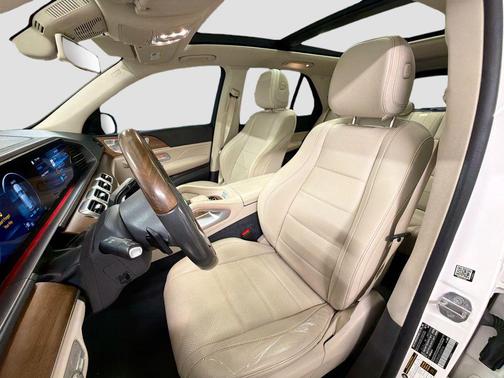 White 2020 Mercedes-Benz GLE 450 AWD 4MATIC