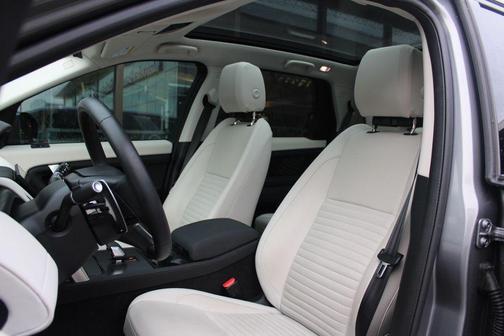 2025 Land Rover Discovery Sport S