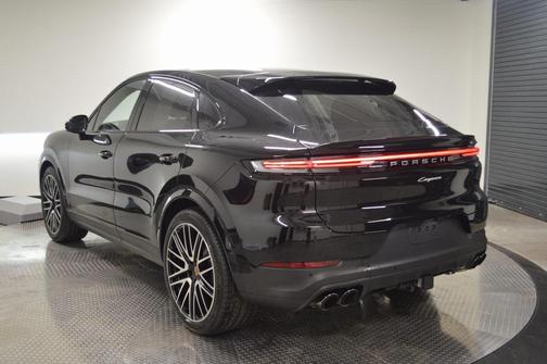2025 Porsche Cayenne Cayenne