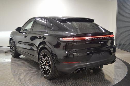 2025 Porsche Cayenne Cayenne