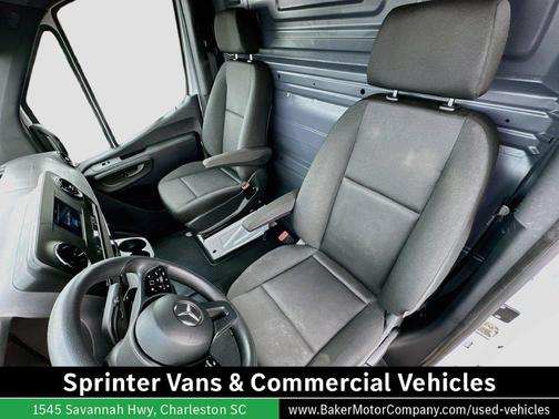 Arctic White 2024 Mercedes-Benz Sprinter 2500 4MATIC