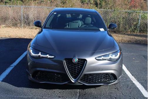 2024 Alfa Romeo Giulia Ti