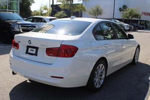 2018 BMW 320 i