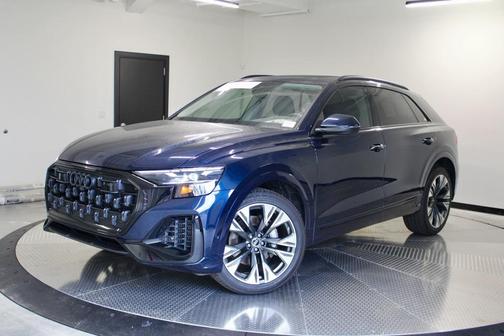 2025 Audi Q8 55 Premium Plus