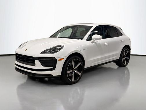 2026 Porsche Macan Macan
