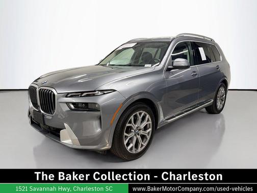 Gray Metallic 2026 BMW X7 xDrive40i