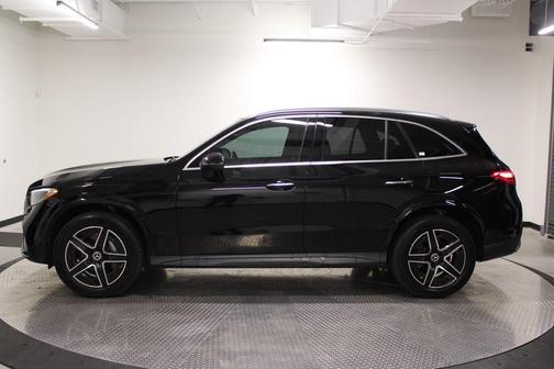 Black 2026 Mercedes-Benz GLC 300 Base