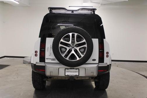 2020 Land Rover Defender 110 HSE