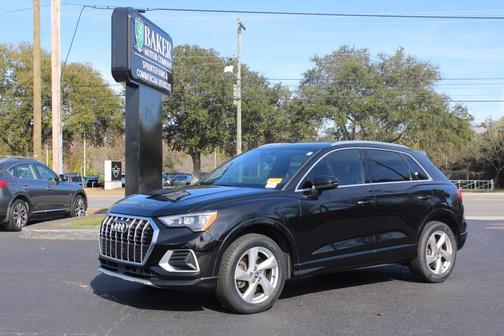 2020 Audi Q3 45 Premium