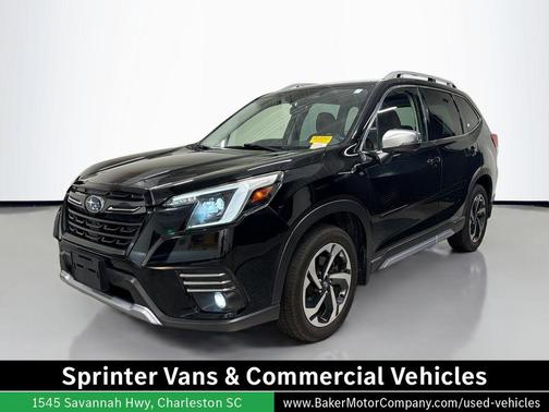 Crystal Black Silica 2022 Subaru Forester Touring