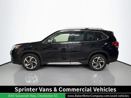Crystal Black Silica 2022 Subaru Forester Touring