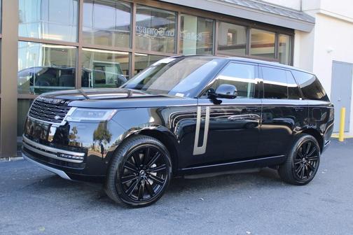 2023 Land Rover Range Rover P440e SE
