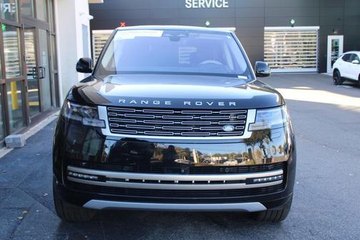 2023 Land Rover Range Rover P440e SE