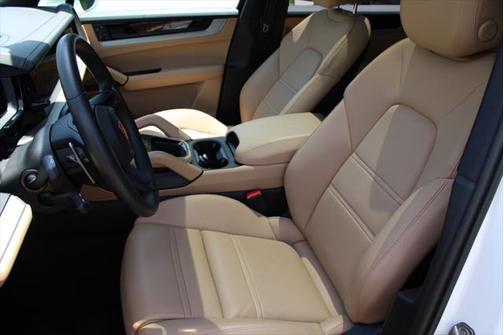 2024 Porsche Cayenne