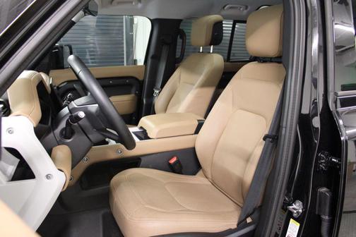 Santorini Black 2025 Land Rover Defender 110 P400 S