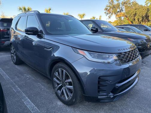 2025 Land Rover Discovery P360 Dynamic SE