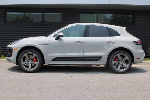 2025 Porsche Macan S