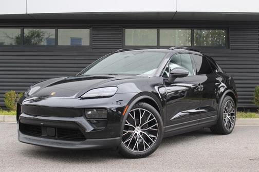 2025 Porsche Macan 