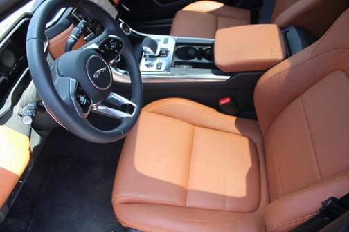 2024 Jaguar XF R-Dynamic SE P250 AWD Automatic