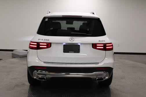 Black 2026 Mercedes-Benz GLB 250 4MATIC