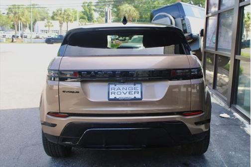 2024 Land Rover Range Rover Evoque Dynamic SE
