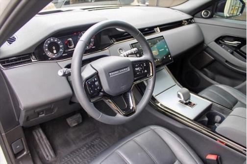 2024 Land Rover Range Rover Evoque Dynamic SE