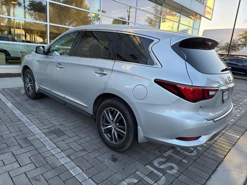 2019 INFINITI QX60 Luxe