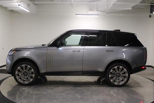 2023 Land Rover Range Rover P400 SE